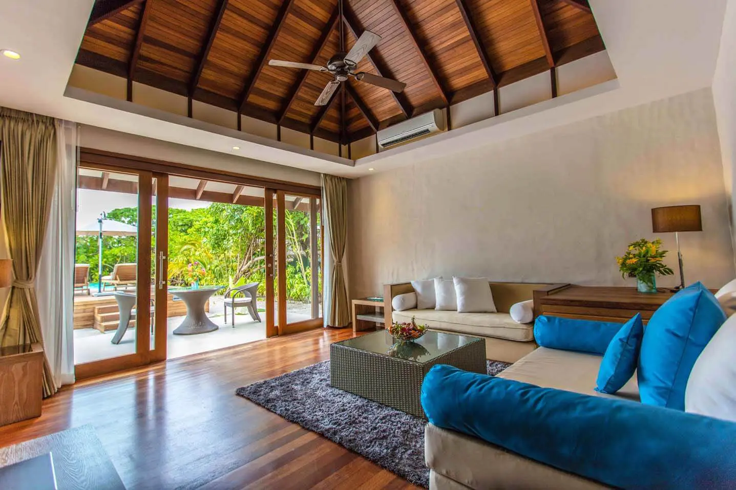 Hideaway Beach Resport & Spa