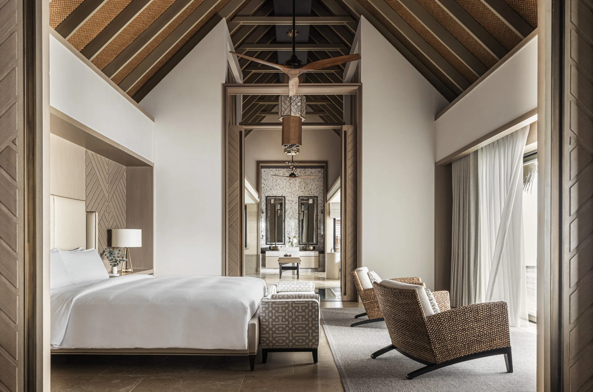 waldorf astoria room