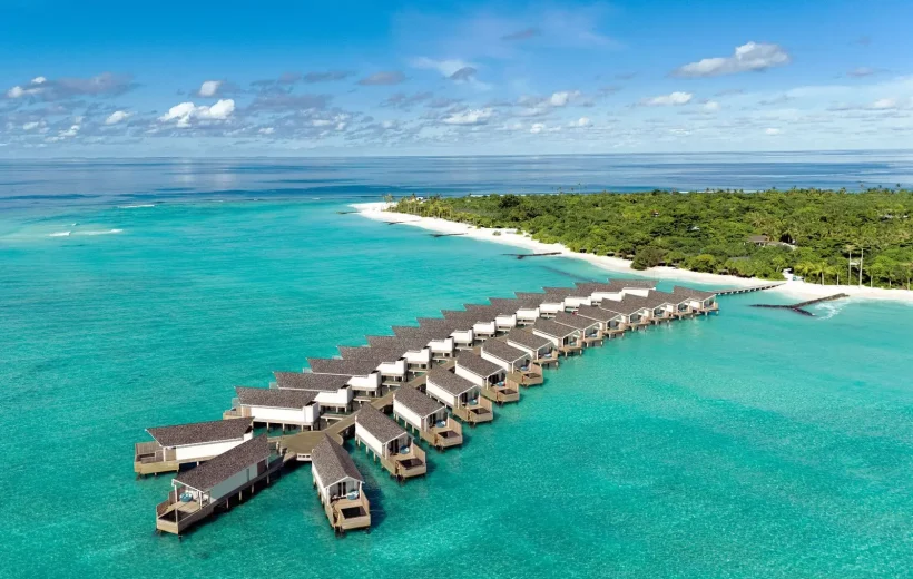 RAAYA By Atmosphere Resort Maldivi